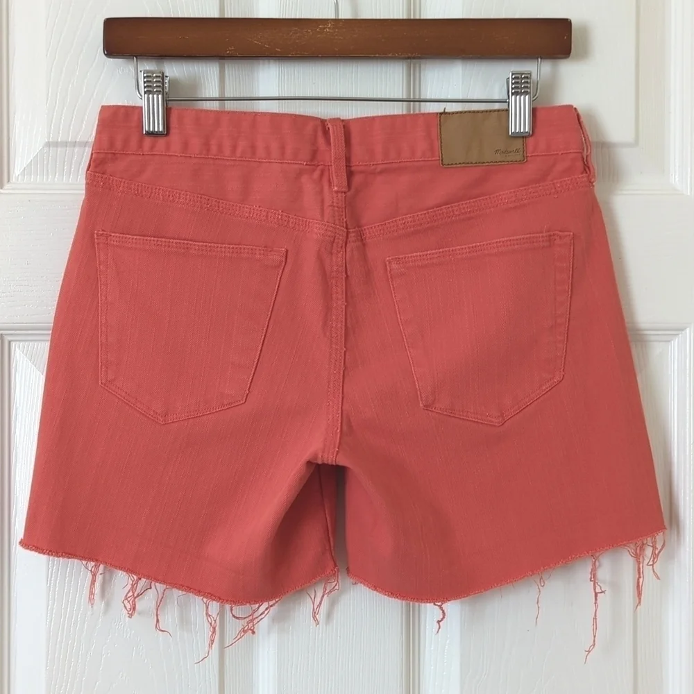Madewell Classic Relaxed Mid Rise Cut Off Frayed Hem Jean Shorts Coral Pink 26 - Picture 10 of 11
